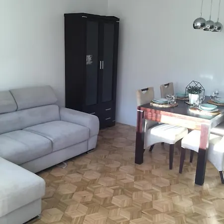 Apartament Rodzinny Norwida Apartmán *